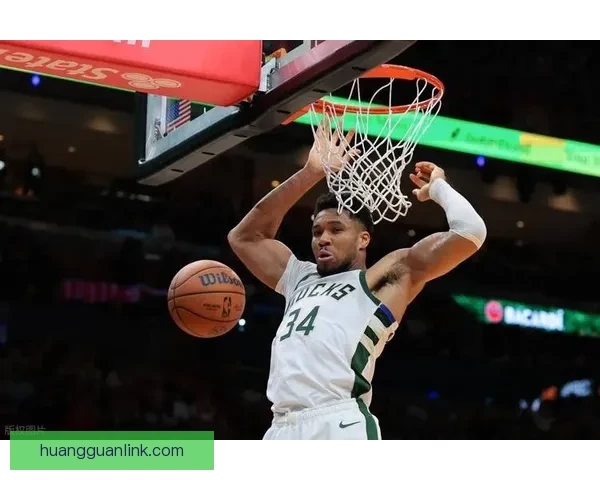 雄鹿晋级季后赛几率仅3% 字母哥被批虚伪逼宫离队方式卑劣